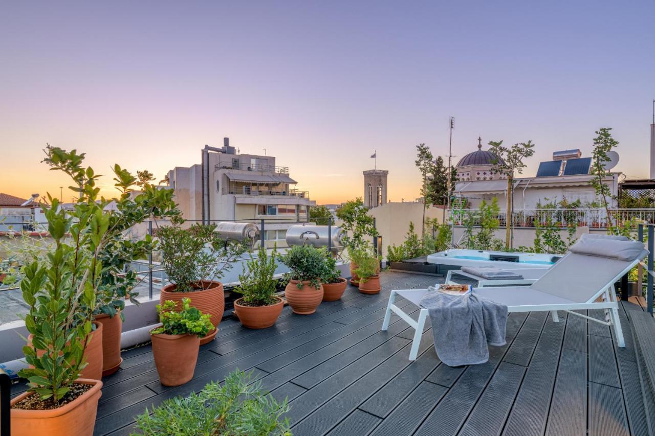 Your 4 Bdrm Dream House Acropolis View & Jacuzzi أثينا المظهر الخارجي الصورة