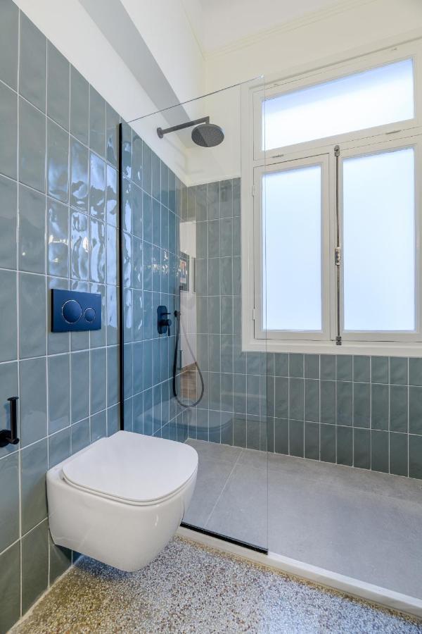 Your 4 Bdrm Dream House Acropolis View & Jacuzzi أثينا المظهر الخارجي الصورة